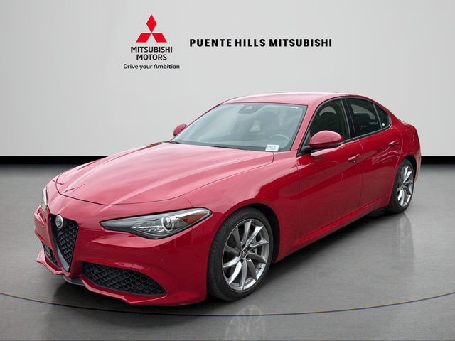 Used 2022 Alfa Romeo Giulia Sprint RWD video 1