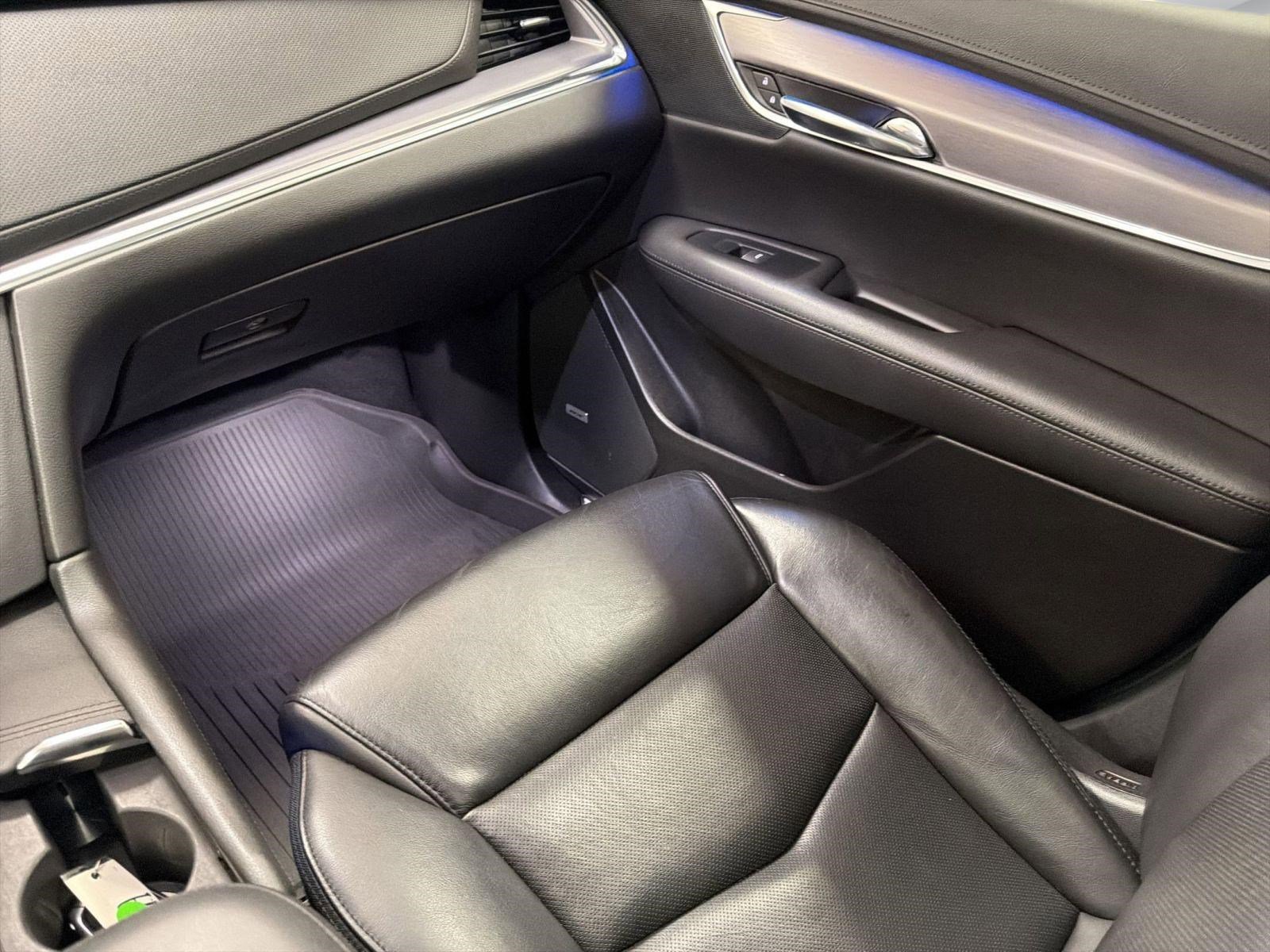 Used 2019 Cadillac XT5 Premium Luxury image 25