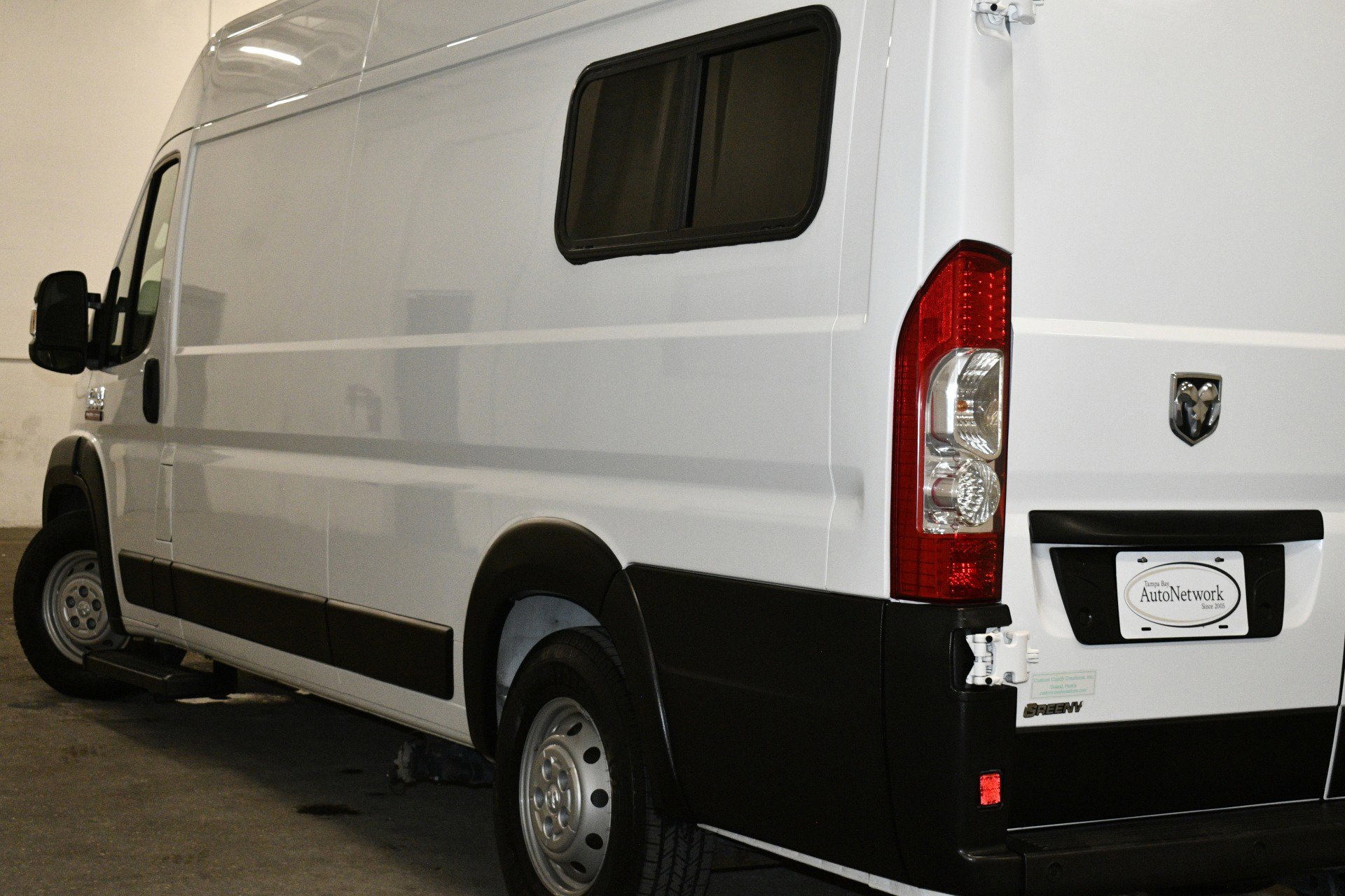 Used 2019 RAM ProMaster 3500 w/ Interior Convenience Group image 57