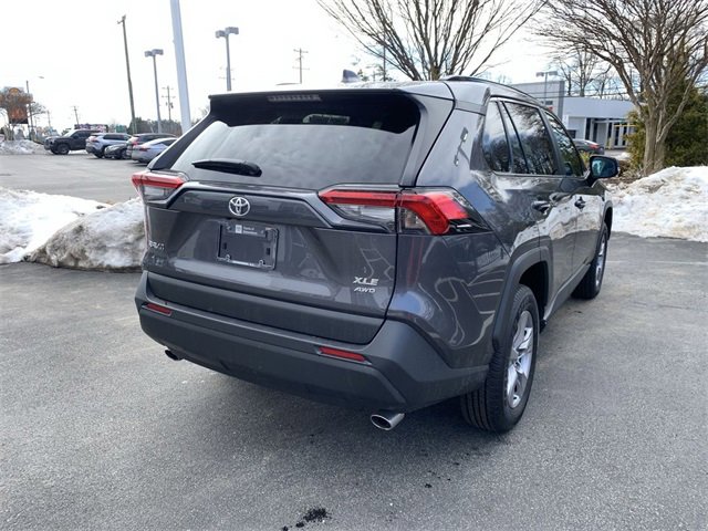 Used 2025 Toyota RAV4 XLE image 8