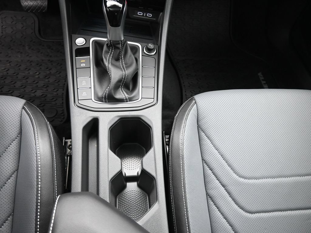 New 2026 Volkswagen Jetta SEL FWD image 14