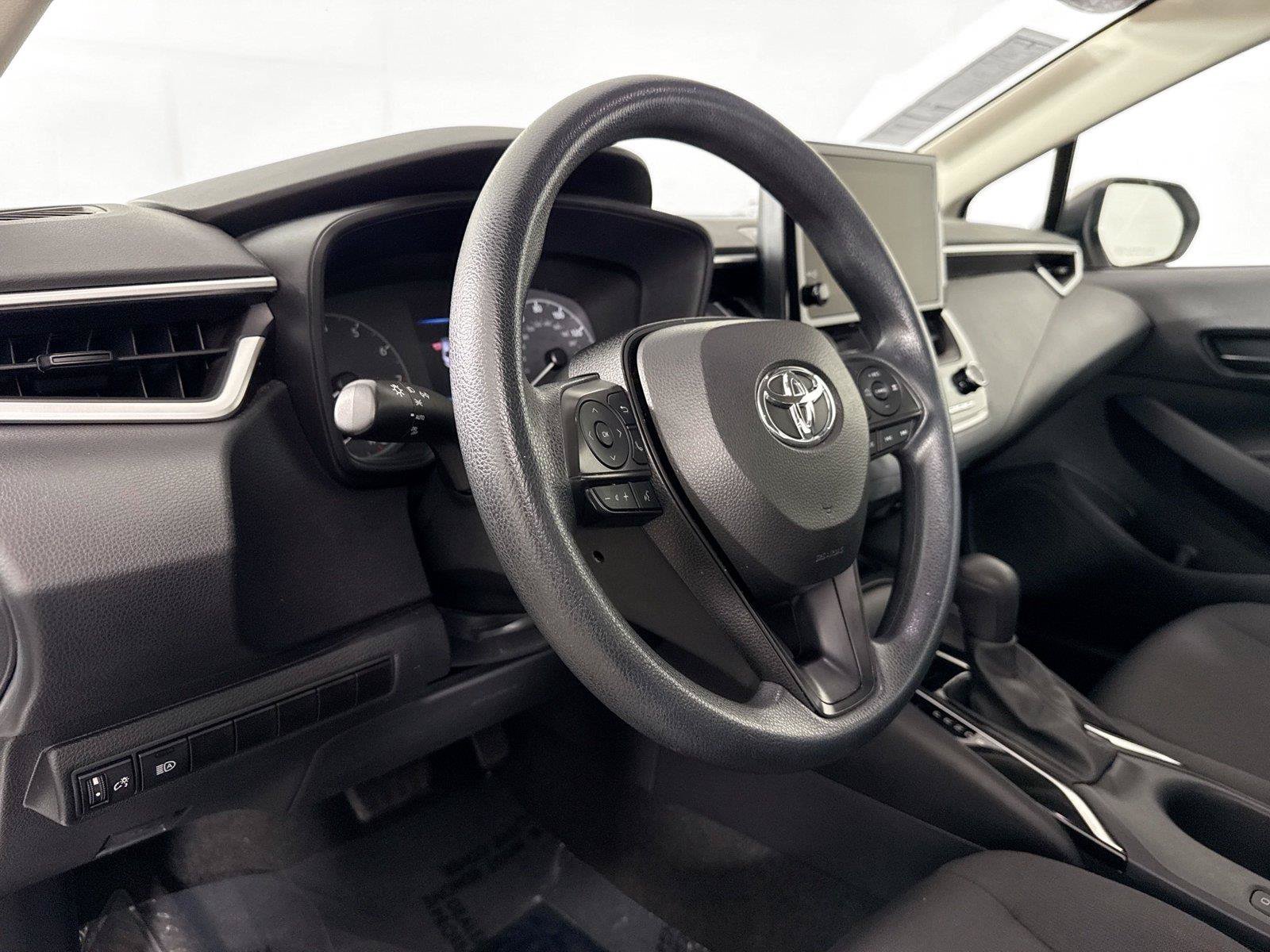 Certified 2024 Toyota Corolla LE FWD image 4