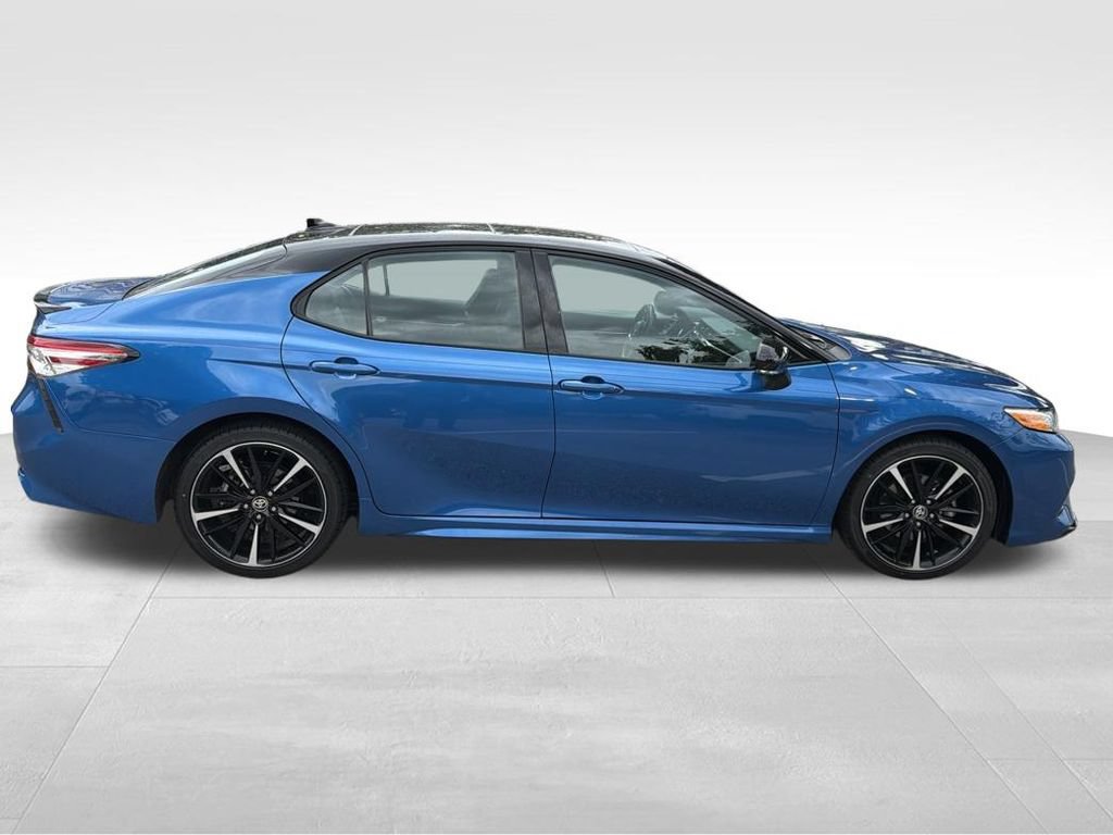 Used 2020 Toyota Camry XSE FWD image 7