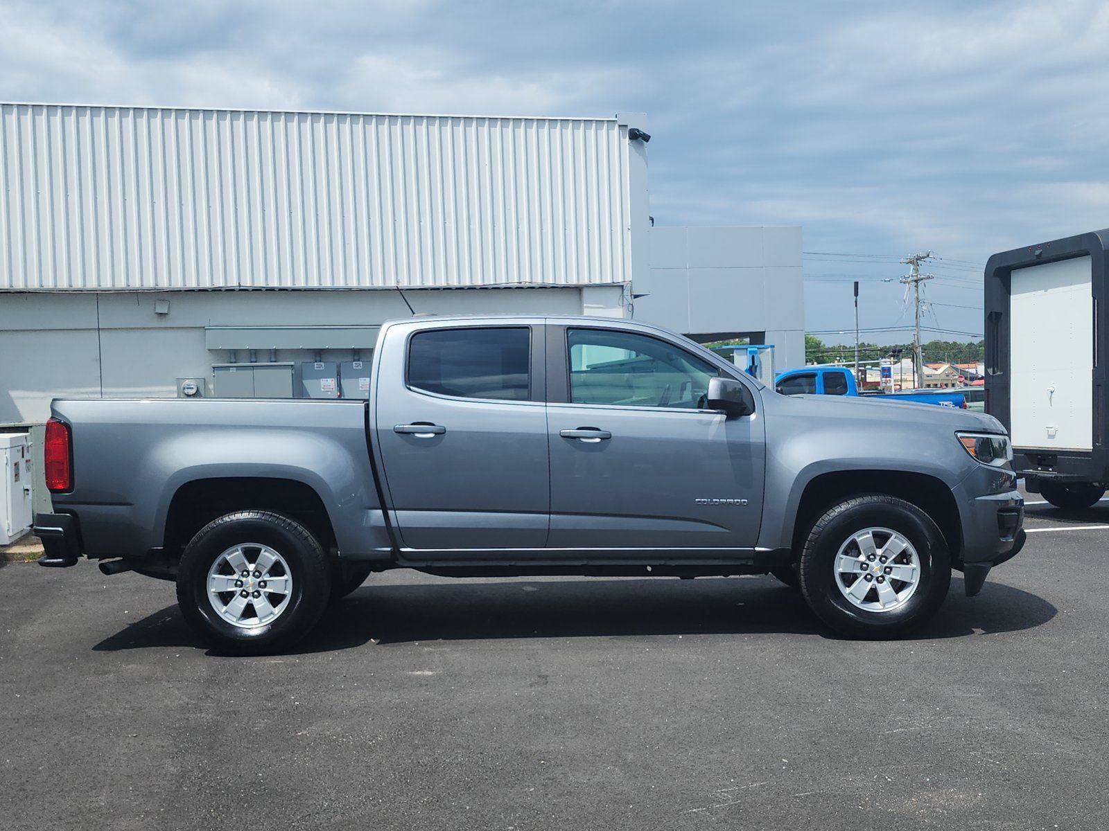 Used 2020 Chevrolet Colorado W/T w/ WT Convenience Package RWD image 6