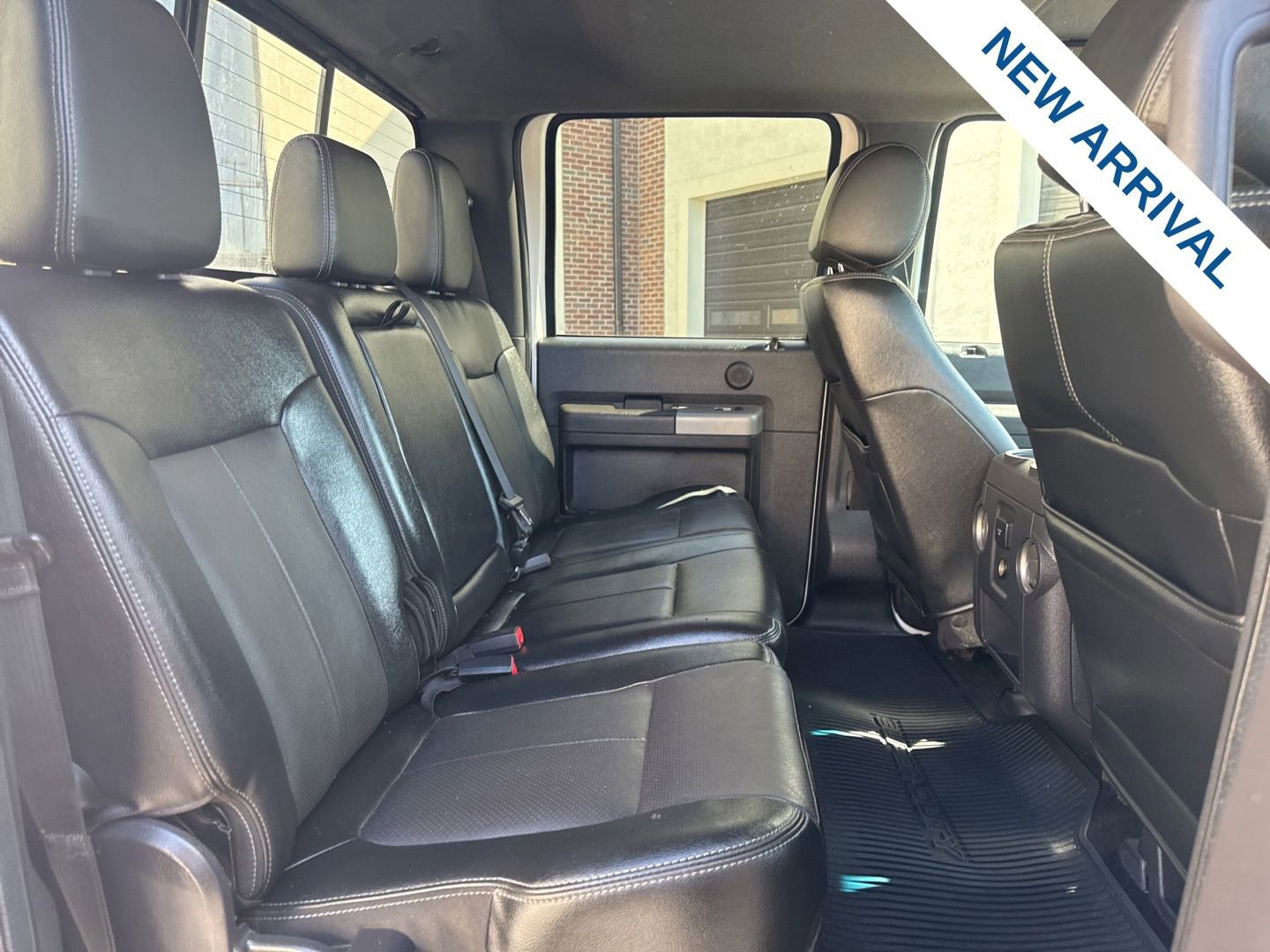 Used 2016 Ford F350 Lariat w/ Lariat Ultimate Package AWD/4WD image 11