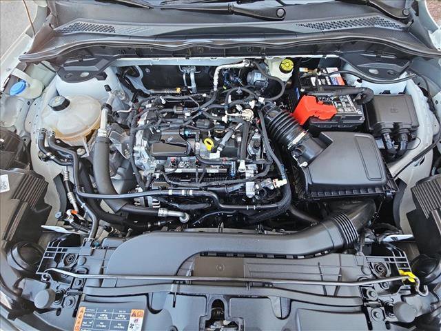 Used 2022 Ford Escape SE w/ SE Sport Appearance Package image 28