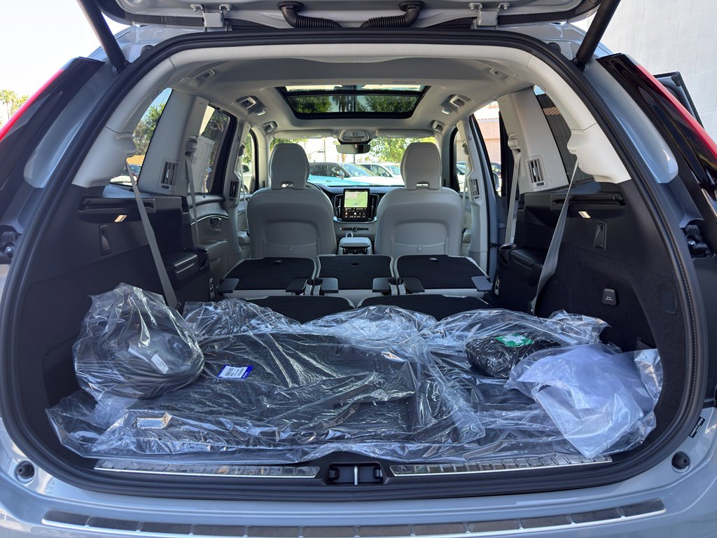 New 2026 Volvo XC90 T8 Ultra w/ Protection Package Premier image 38