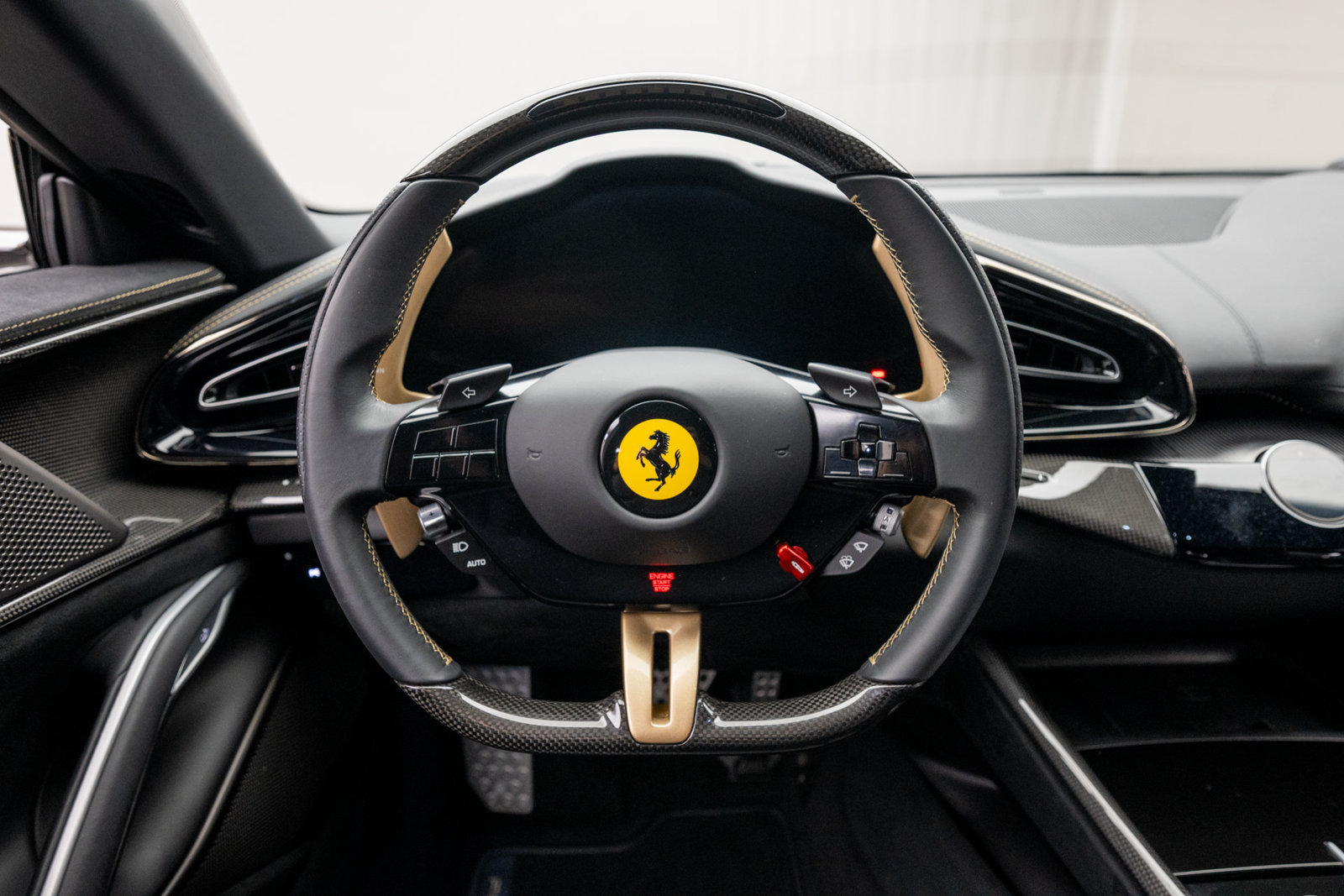 Used 2025 Ferrari Purosangue AWD/4WD image 11