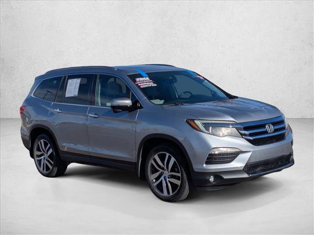 Used 2017 Honda Pilot Touring image 3