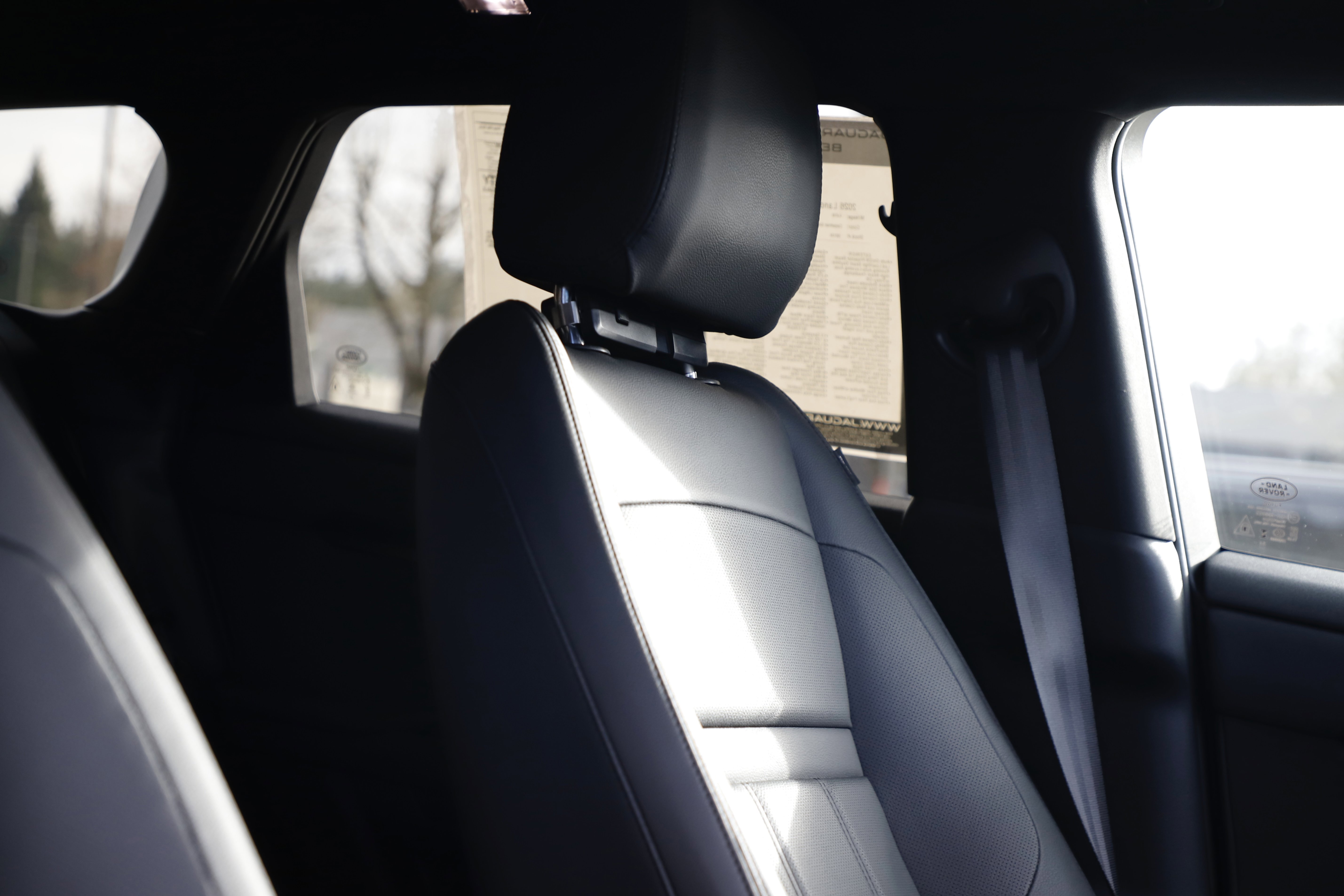 Certified 2026 Land Rover Range Rover Evoque S image 11