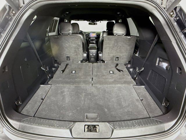 Used 2022 Ford Explorer ST image 31