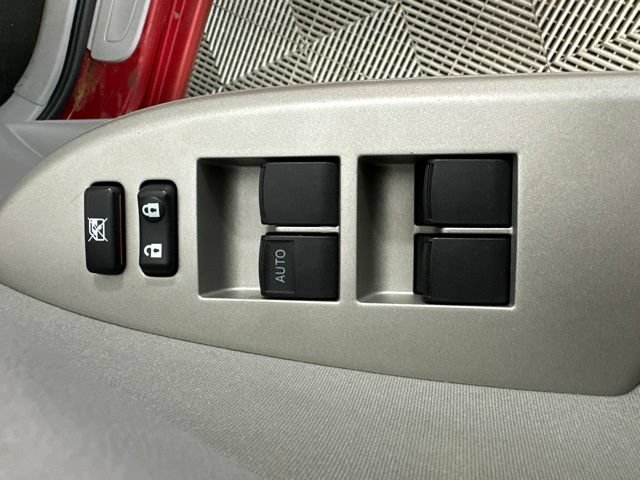 Used 2010 Toyota Corolla LE FWD image 21