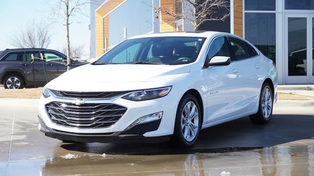 Used 2024 Chevrolet Malibu LT image 3