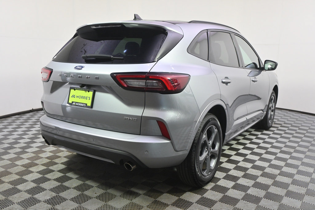 Used 2024 Ford Escape ST-Line w/ Tech Pack #1 AWD/4WD image 6