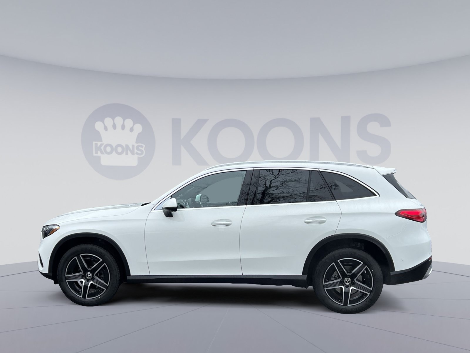 New 2026 Mercedes-Benz GLC 300 4MATIC image 2
