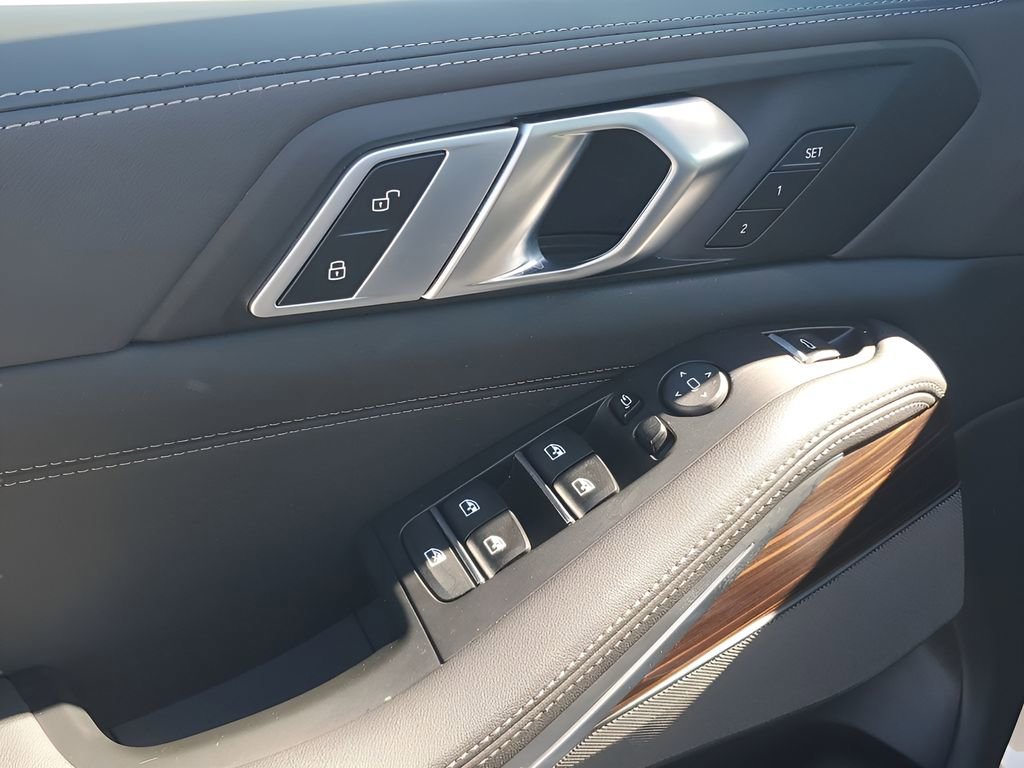 Certified 2026 BMW X5 sDrive40i image 46