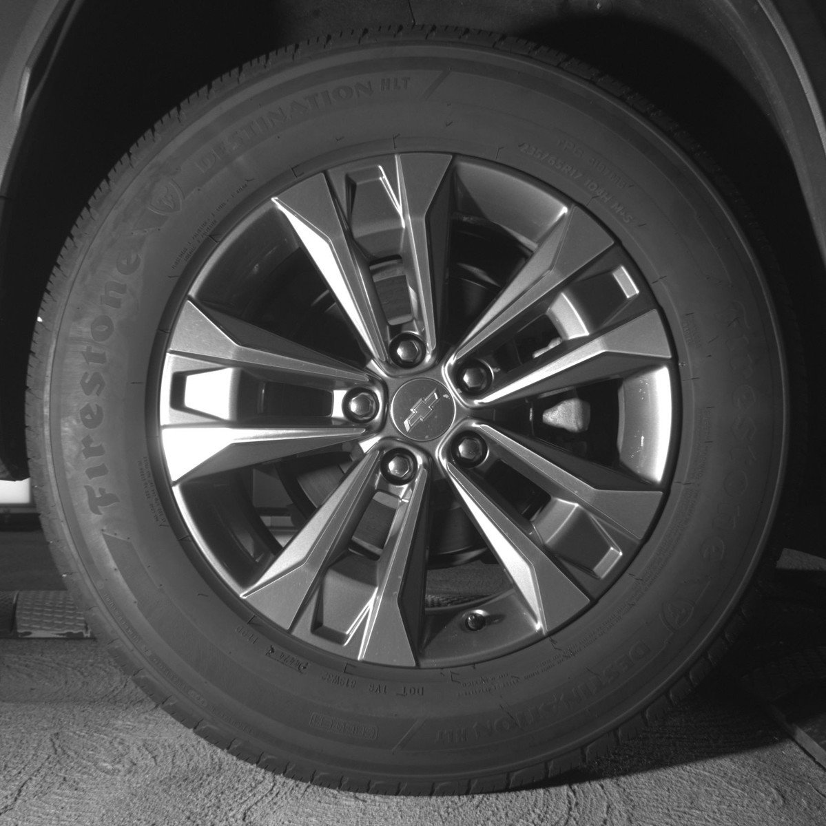 Used 2025 Chevrolet Equinox LT FWD image 15