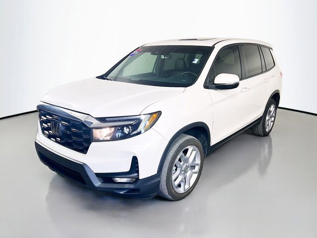 Used 2024 Honda Passport EX-L image 4