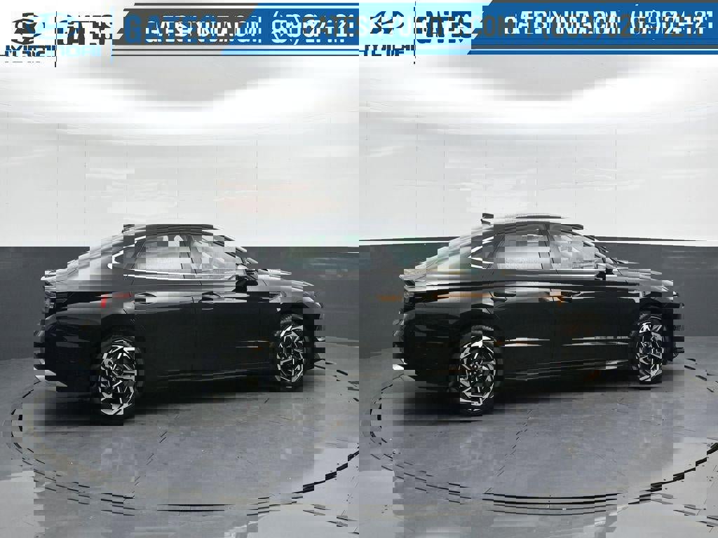 New 2026 Hyundai Sonata SEL image 3