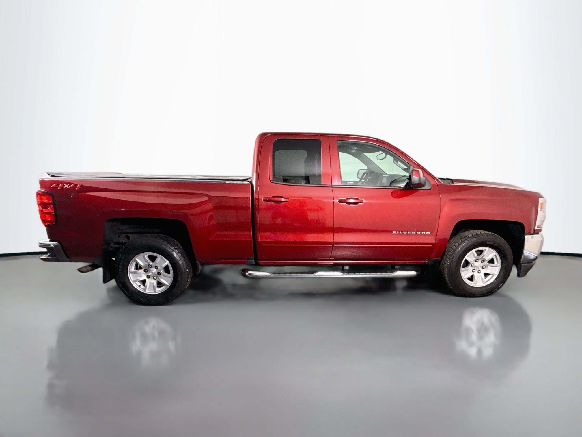 Used 2018 Chevrolet Silverado 1500 LT w/ All Star Edition AWD/4WD image 11