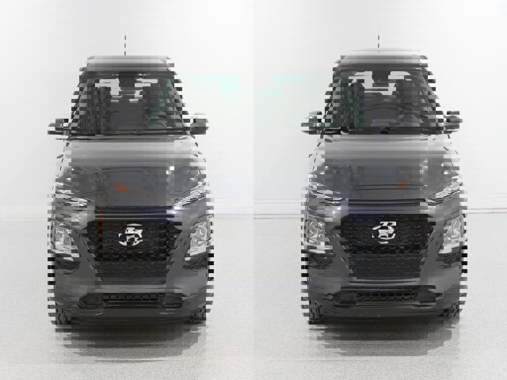 Certified 2021 Hyundai Kona SE image 2