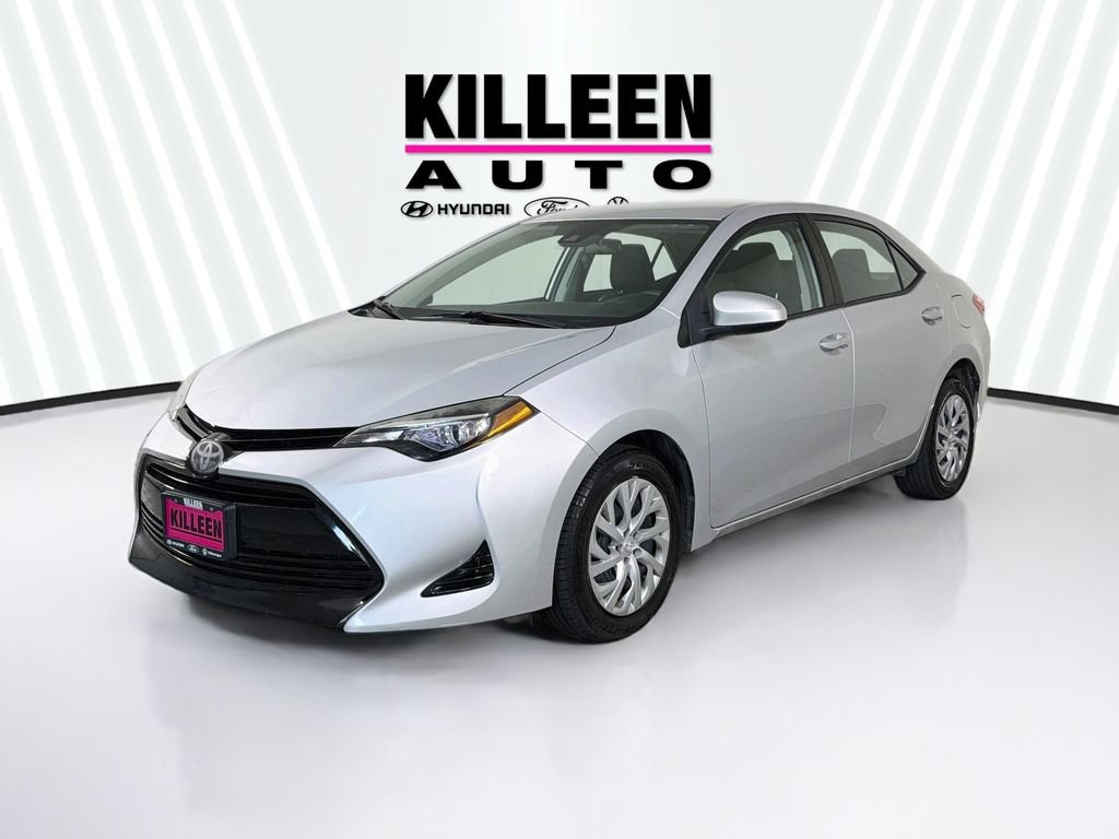 Used 2017 Toyota Corolla LE w/ Carpet Mat Package (TMS) FWD image 3