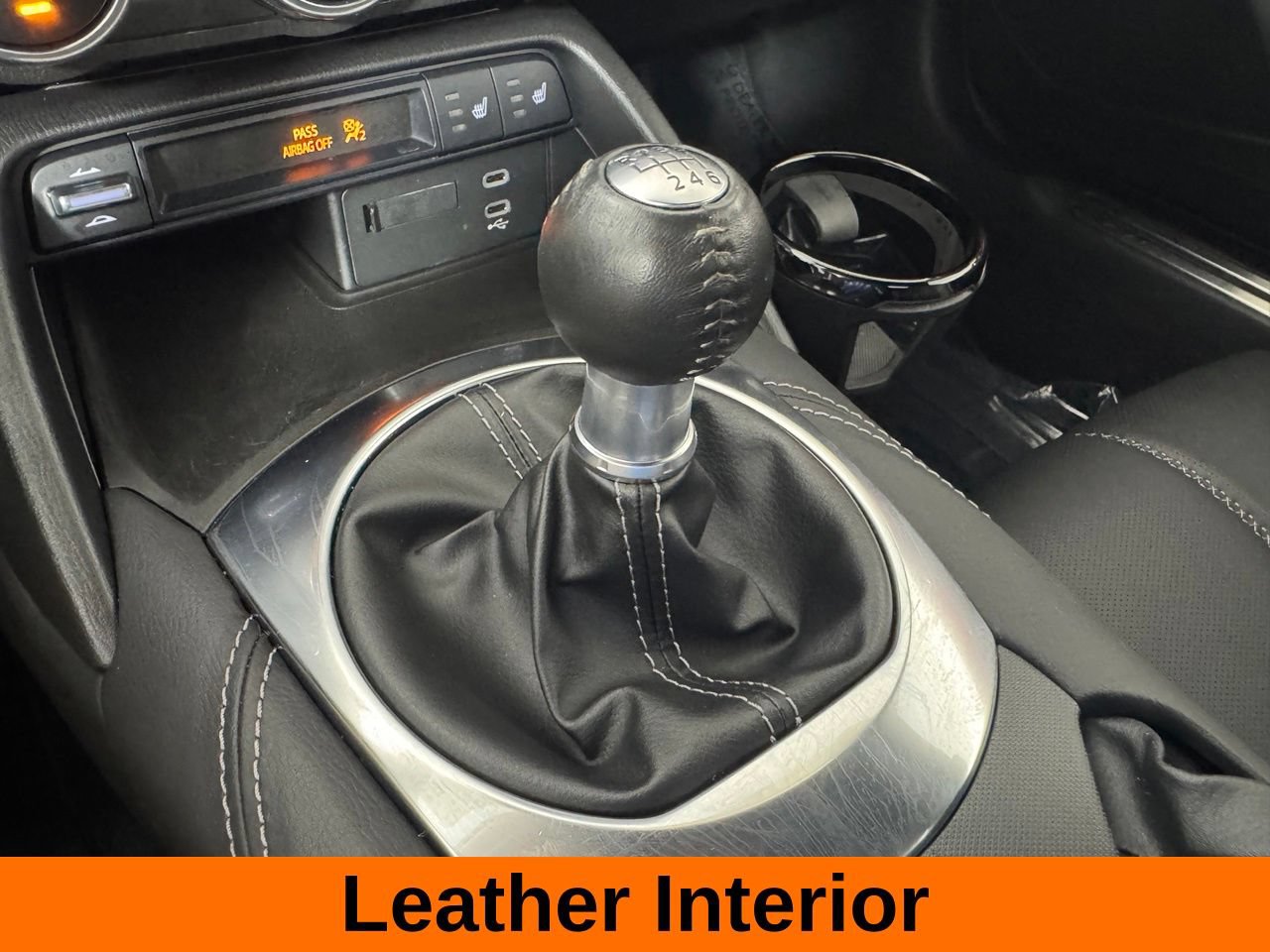 Used 2025 MAZDA MX-5 Miata RF Grand Touring RWD image 4
