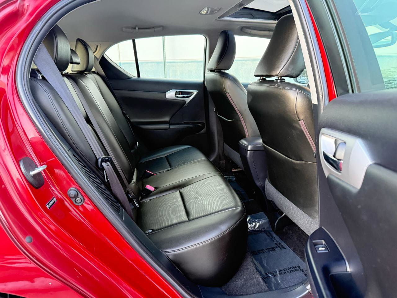 Used 2013 Lexus CT 200h w/ Premium Pkg w/Navigation image 25