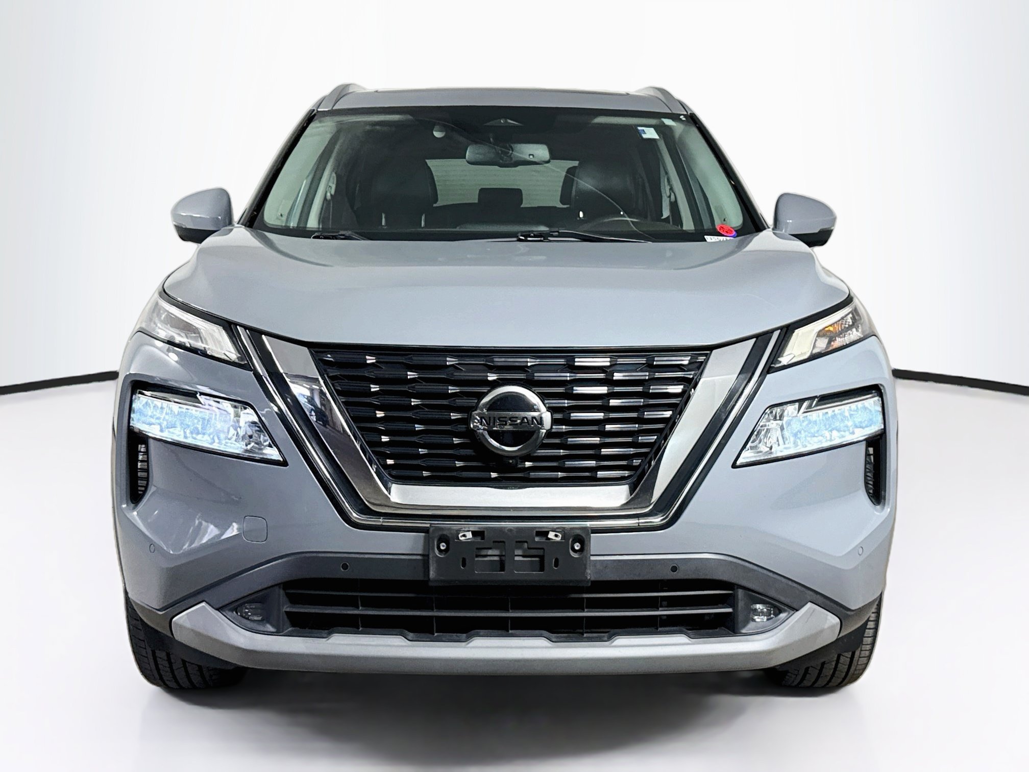 Used 2021 Nissan Rogue SL w/ Premium Package FWD image 3