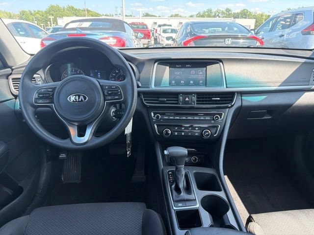 Used 2018 Kia Optima LX FWD image 17