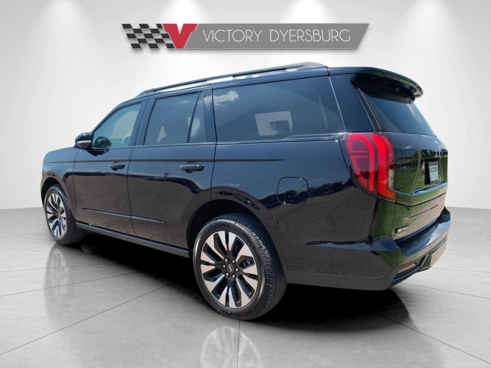 New 2027 Ford Expedition Platinum RWD image 6