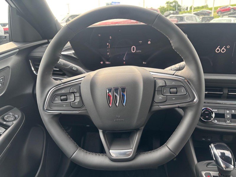 New 2026 Buick Envista Preferred w/ Convenience I Package FWD image 8
