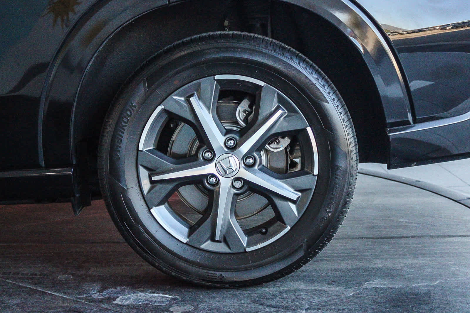 Certified 2023 Honda HR-V EX-L image 10