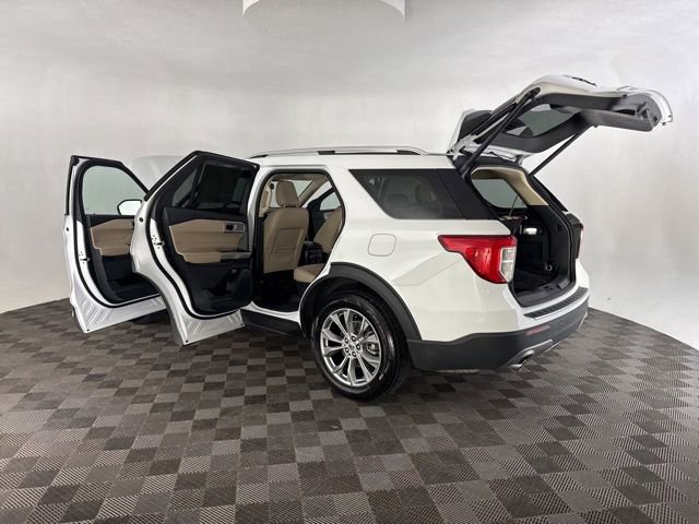 Used 2023 Ford Explorer Limited image 20