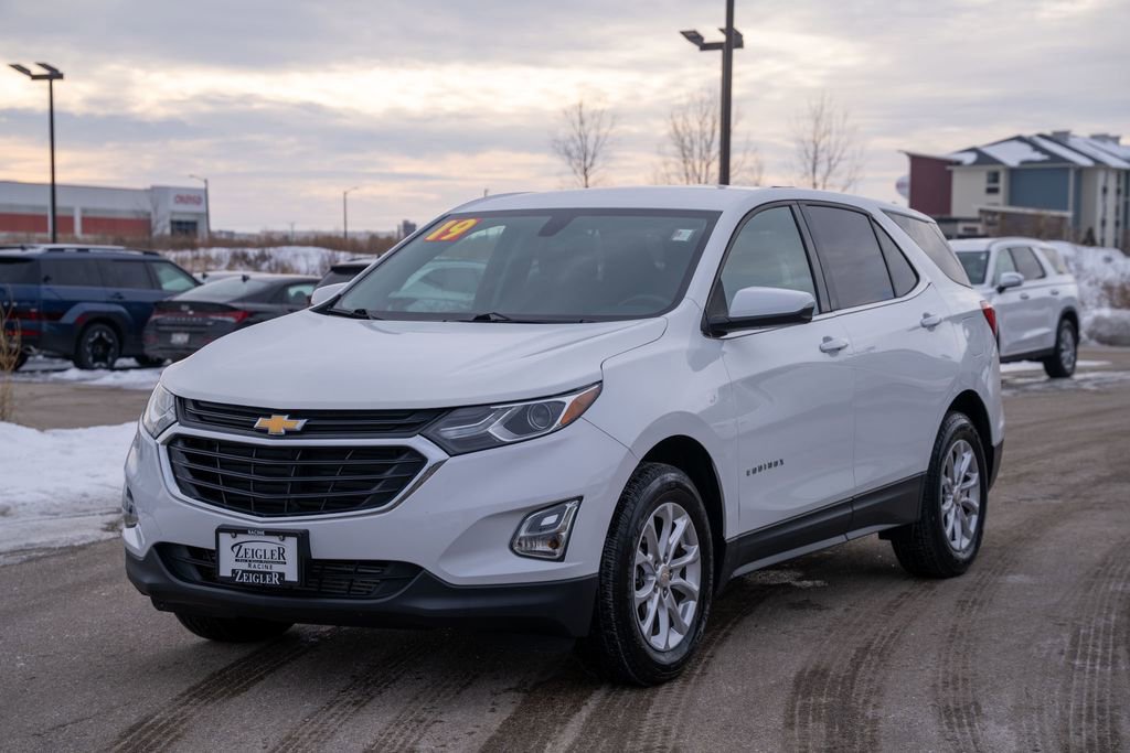 Used 2019 Chevrolet Equinox LT image 3