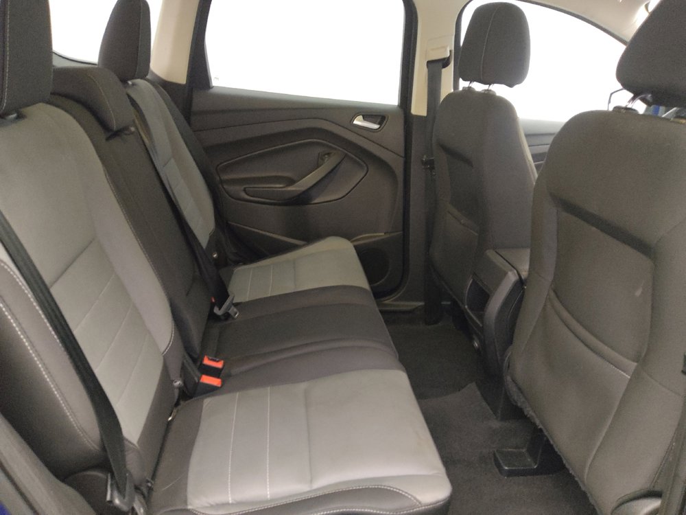 Used 2016 Ford Escape SE image 19