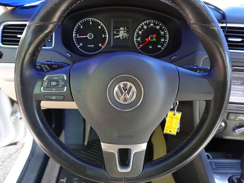 Used 2014 Volkswagen Jetta TDI FWD image 12