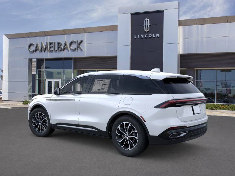 New 2026 Lincoln Nautilus Premier AWD/4WD image 4