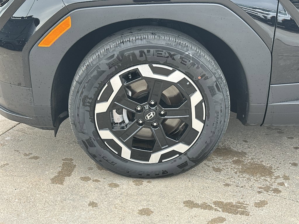 New 2025 Hyundai Santa Fe SEL FWD image 3
