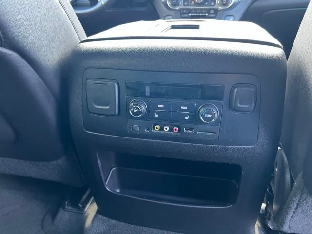 Used 2015 Chevrolet Tahoe LTZ AWD/4WD image 34