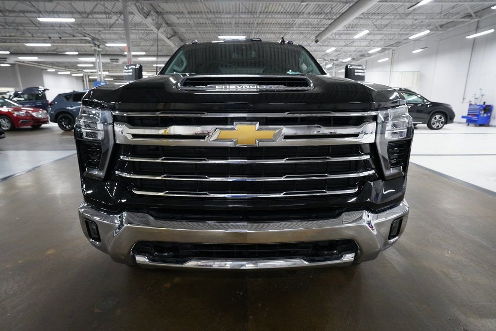 Certified 2024 Chevrolet Silverado 2500 LTZ image 20