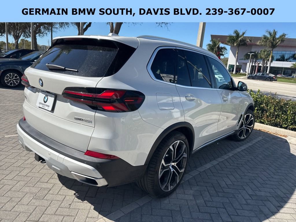 Certified 2024 BMW X5 sDrive40i w/ Premium Package image 11