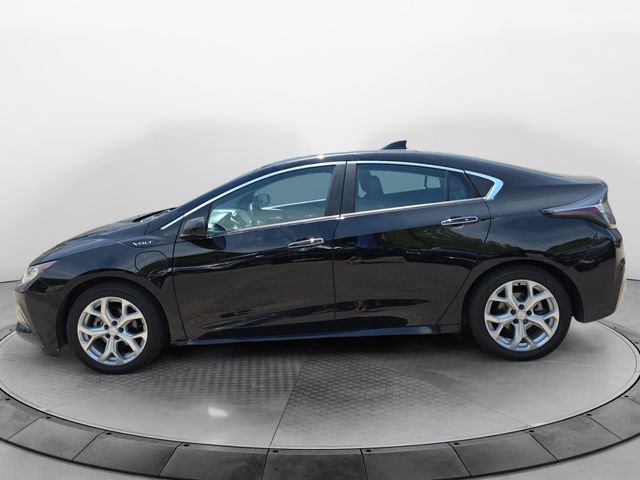 Used 2018 Chevrolet Volt Premier w/ Driver Confidence Package FWD image 2