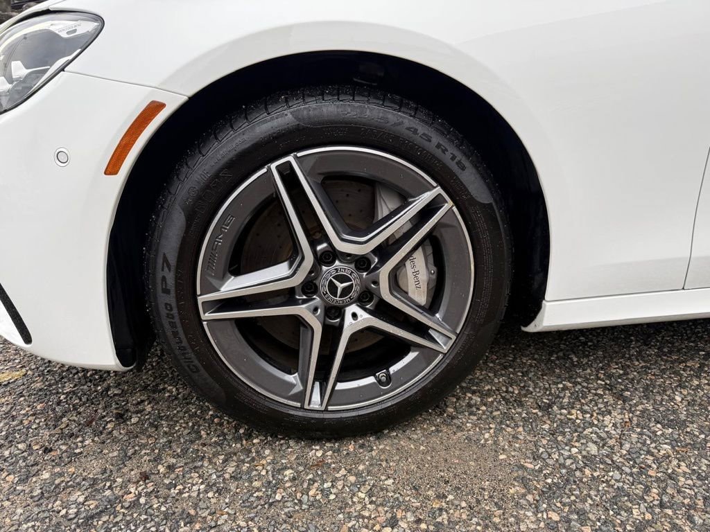 Used 2023 Mercedes-Benz E 350 4MATIC Sedan image 11