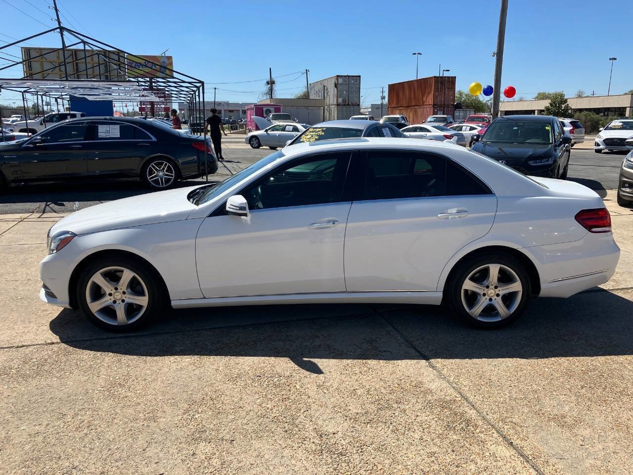 Used 2016 Mercedes-Benz E 350 4MATIC Sedan image 2