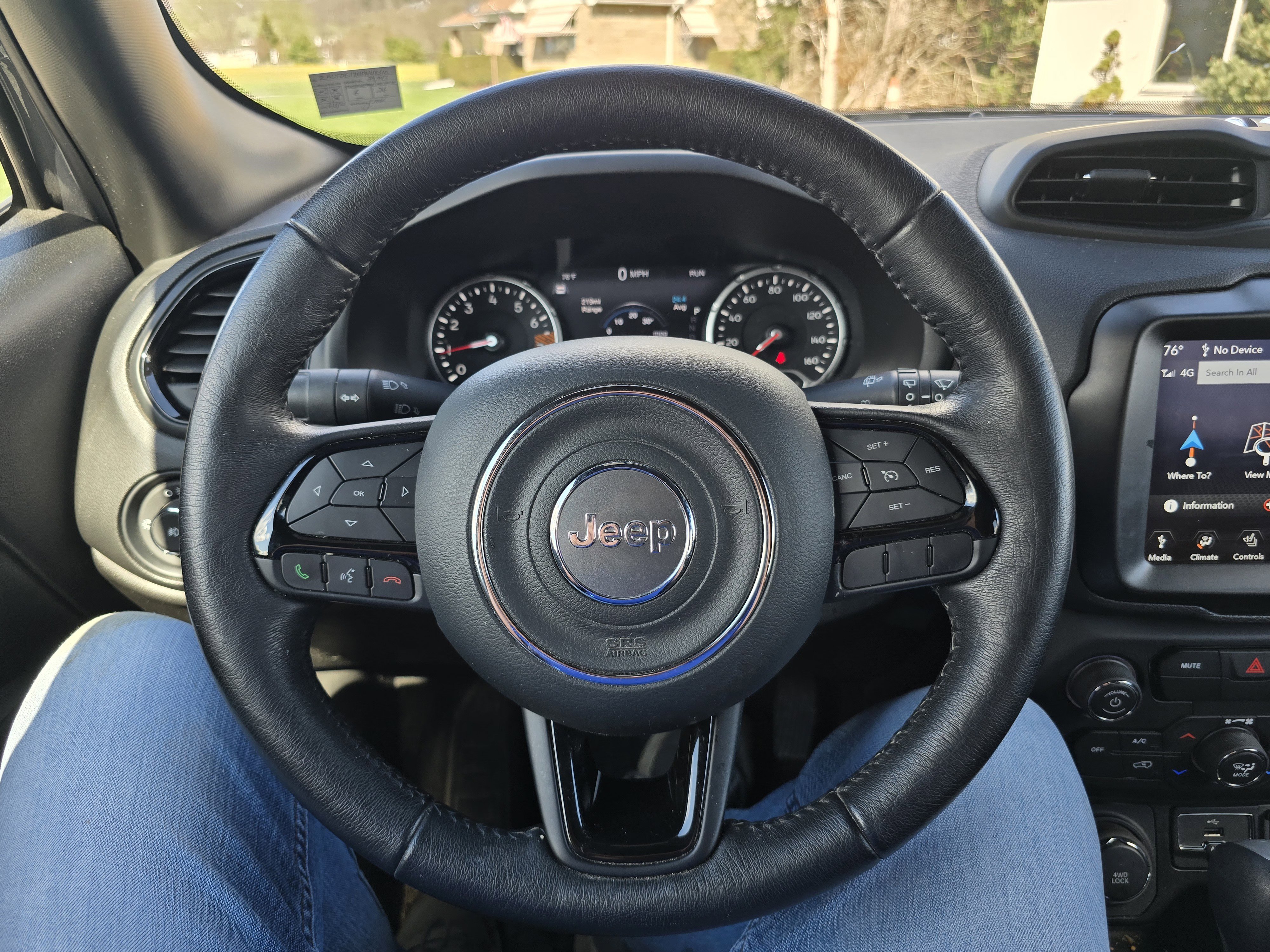 Used 2022 Jeep Renegade Altitude w/ Convenience Group AWD/4WD image 16
