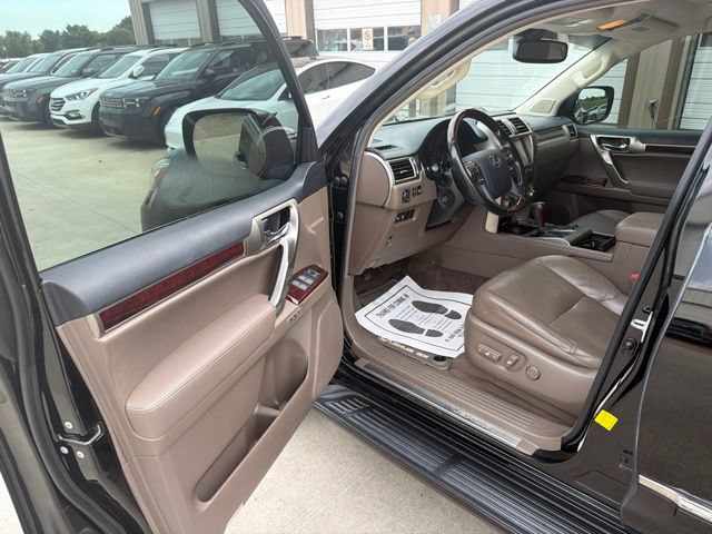 Used 2017 Lexus GX 460 Premium AWD/4WD image 10