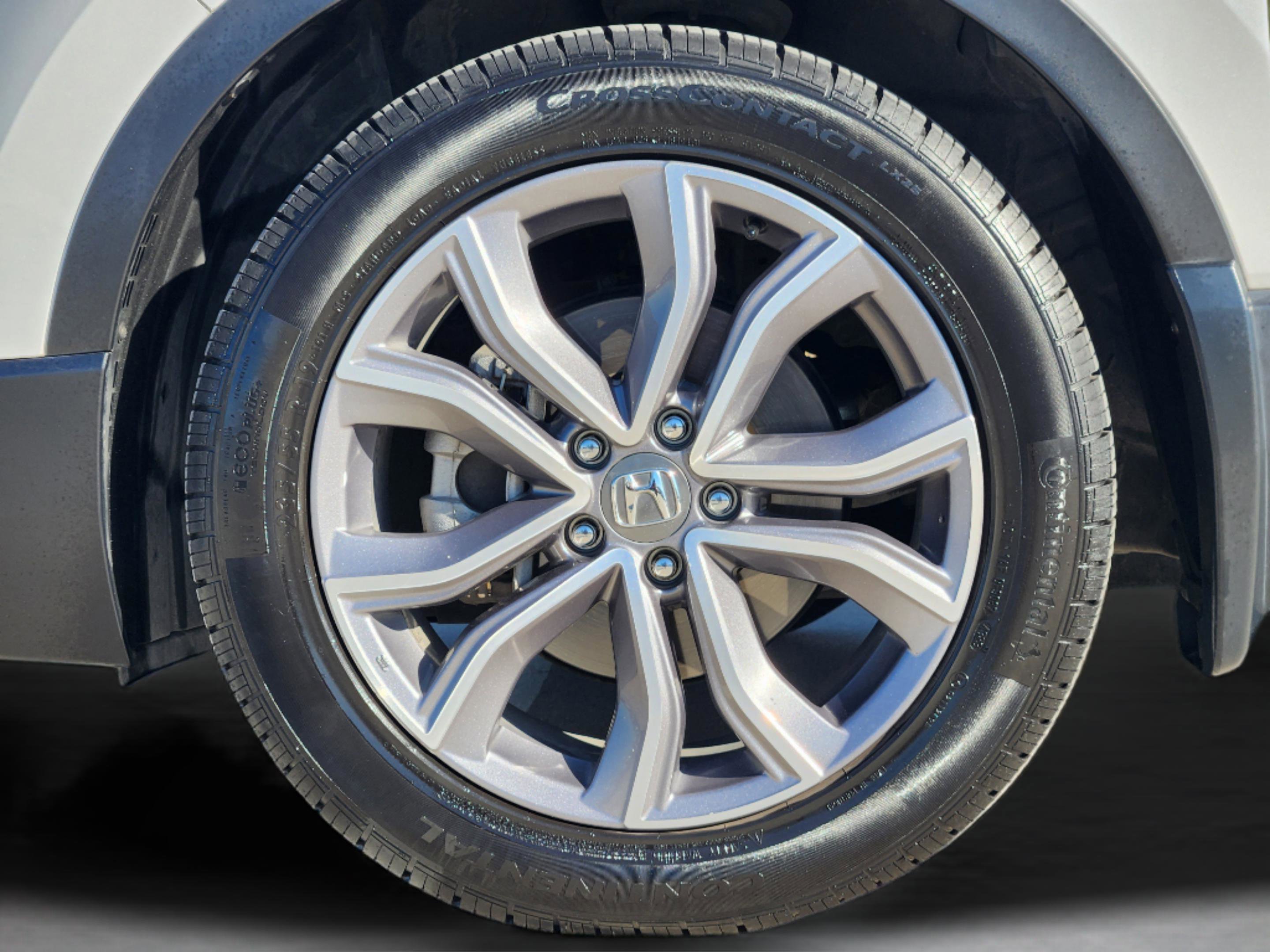 Used 2020 Honda CR-V Touring image 11