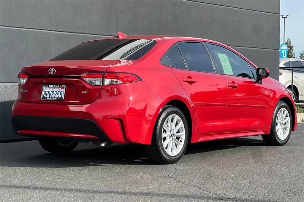Used 2020 Toyota Corolla LE image 6