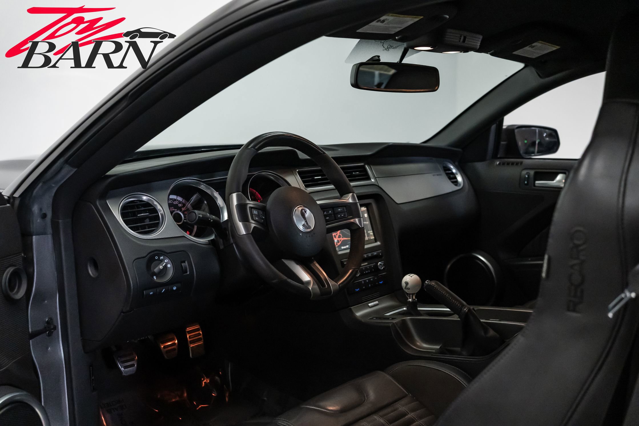 Used 2014 Ford Mustang Shelby GT500 w/ Equipment Group 821A image 43